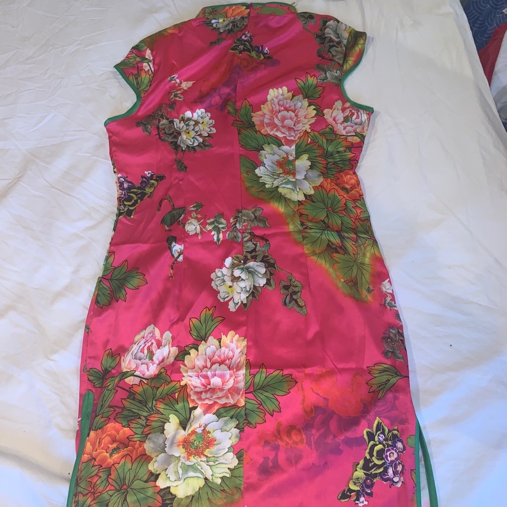 Traditional Chinese dress